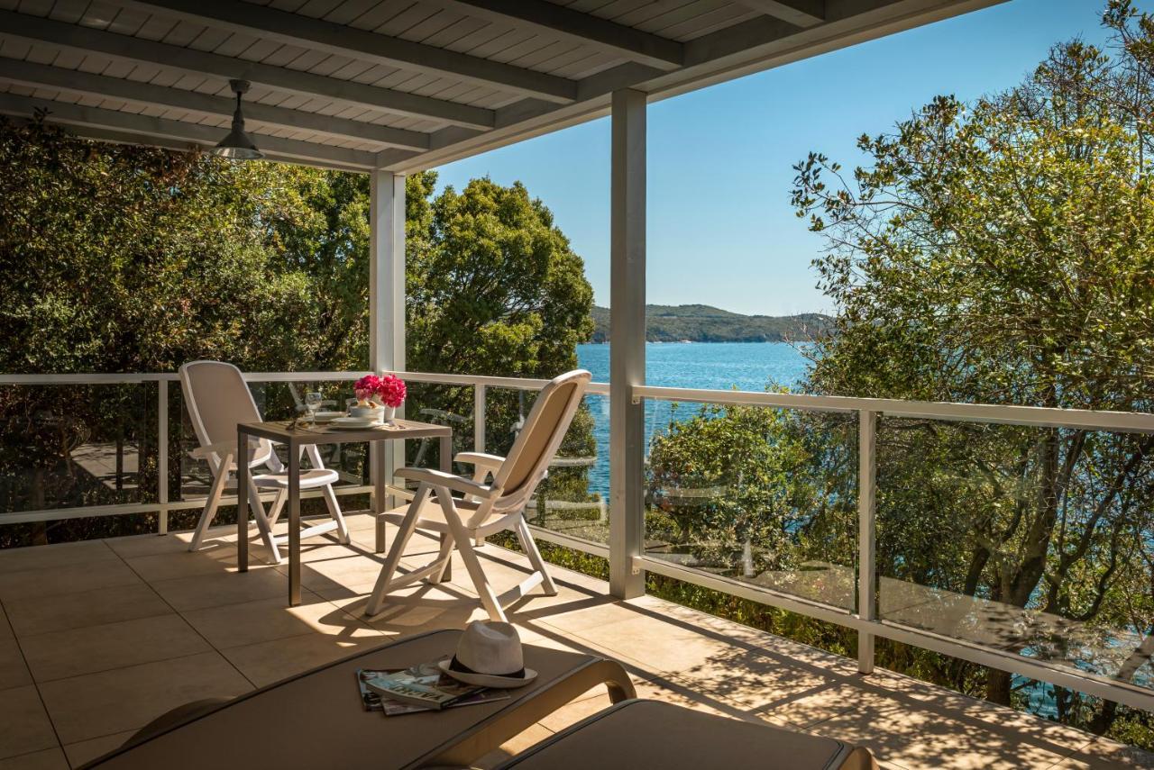 Maistra Camping Koversada Uncovered Naturist Mobile Homes Vrsar Exterior foto