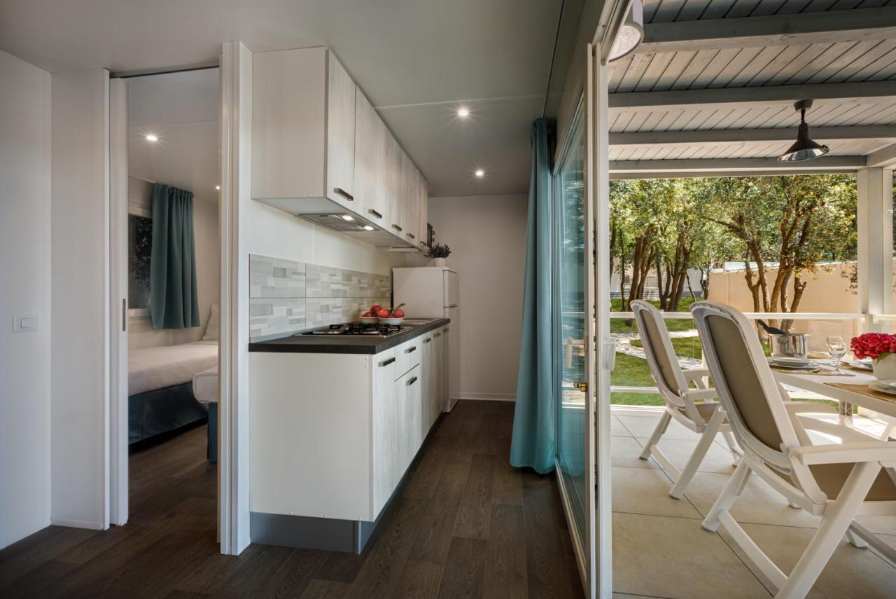 Maistra Camping Koversada Uncovered Naturist Mobile Homes Vrsar Exterior foto