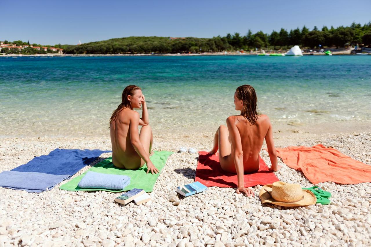 Maistra Camping Koversada Uncovered Naturist Mobile Homes Vrsar Exterior foto